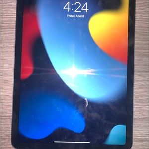 Barely Used, Good as New iPad Air 4th Generation 64GB Wifi.